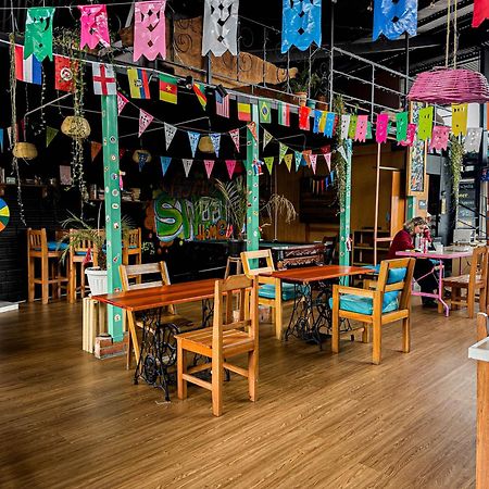 Lobo Hostel La Paz Bagian luar foto
