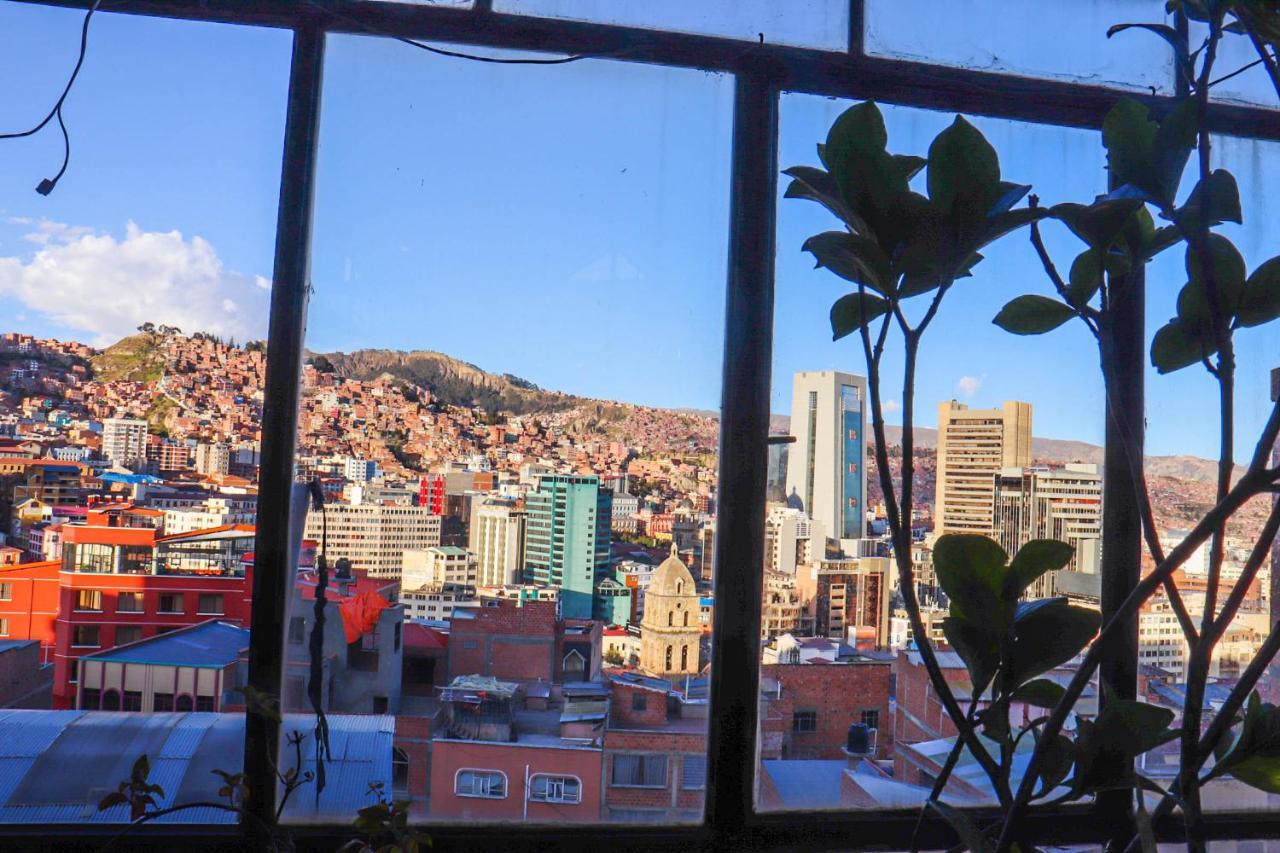 Lobo Hostel La Paz Bagian luar foto