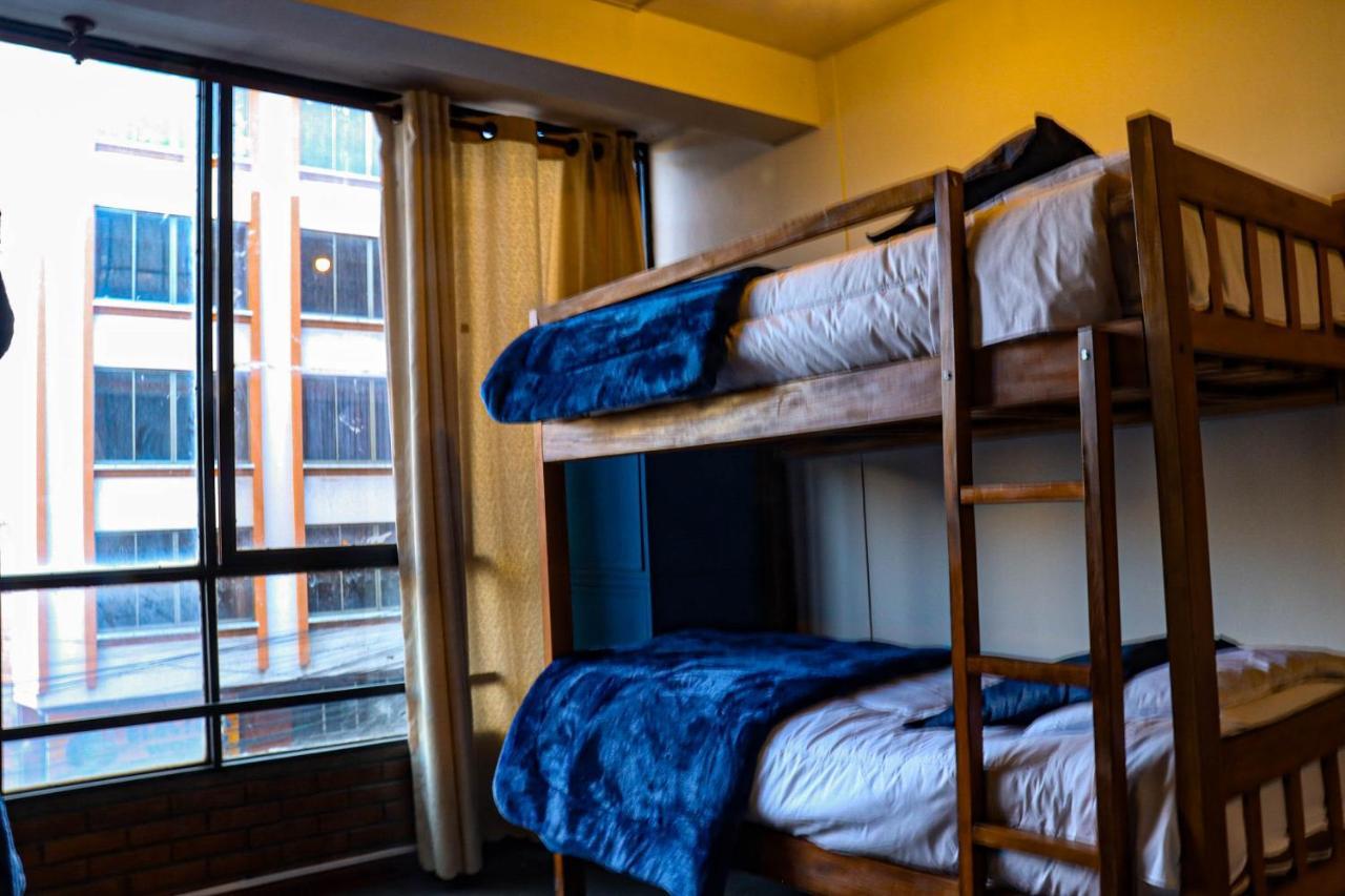 Lobo Hostel La Paz Bagian luar foto