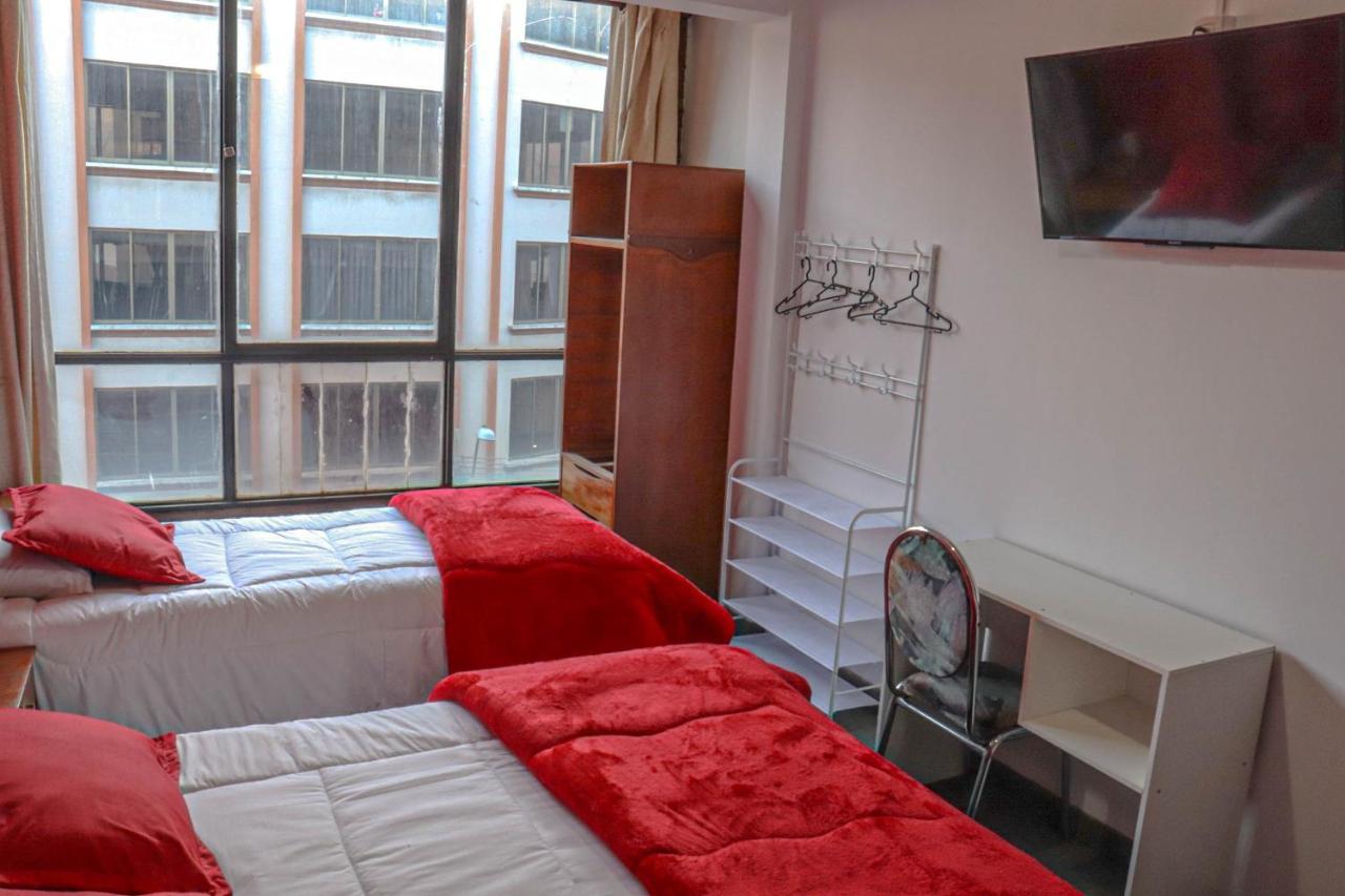 Lobo Hostel La Paz Bagian luar foto