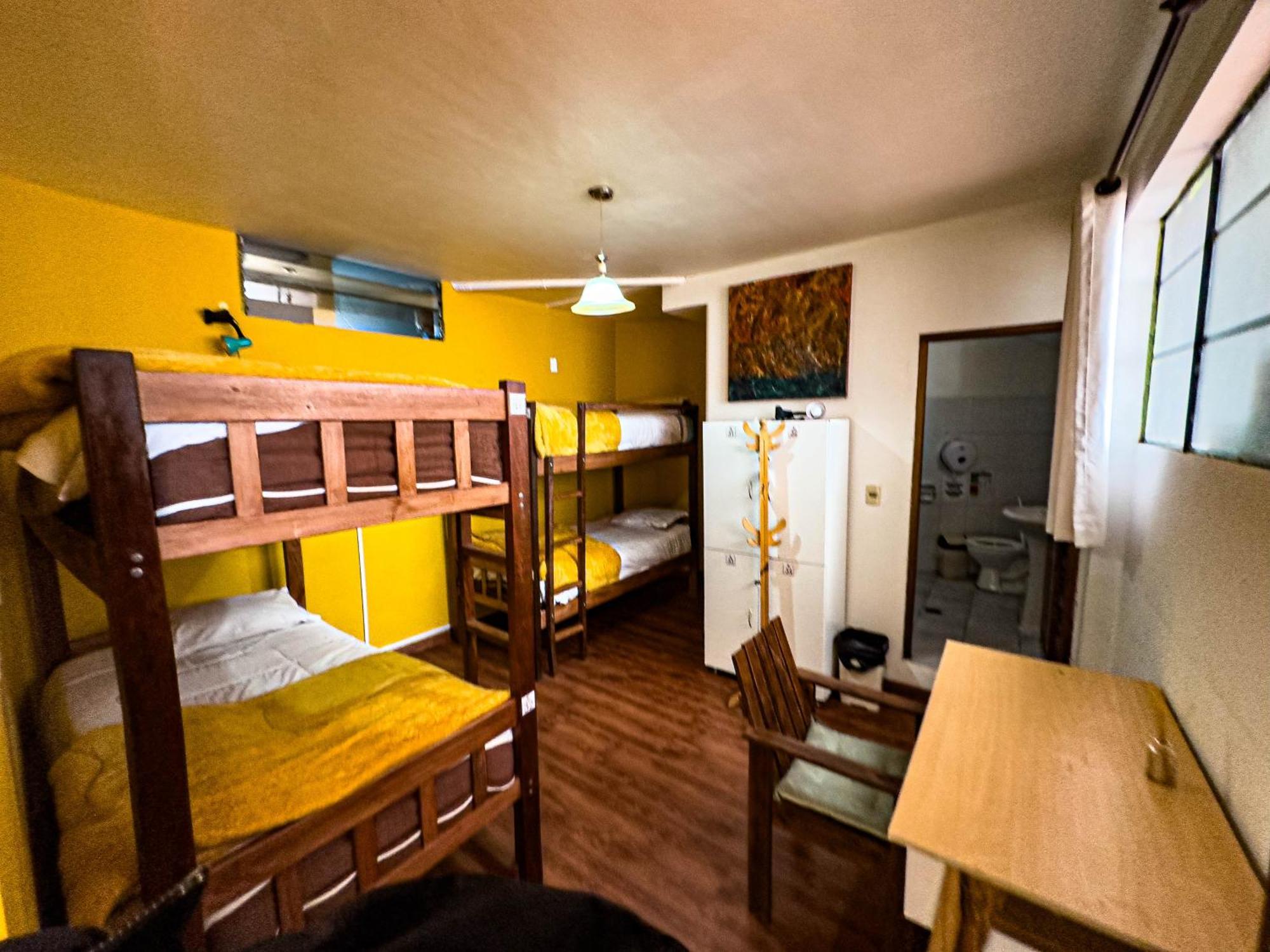 Lobo Hostel La Paz Bagian luar foto