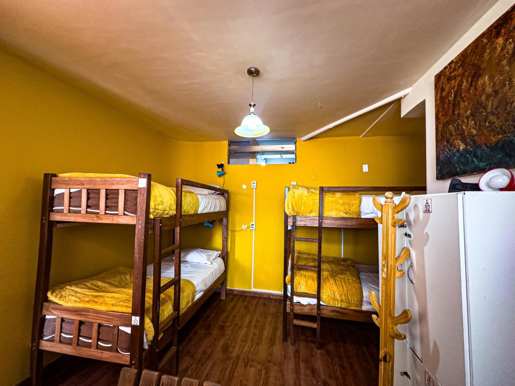 Lobo Hostel La Paz Bagian luar foto