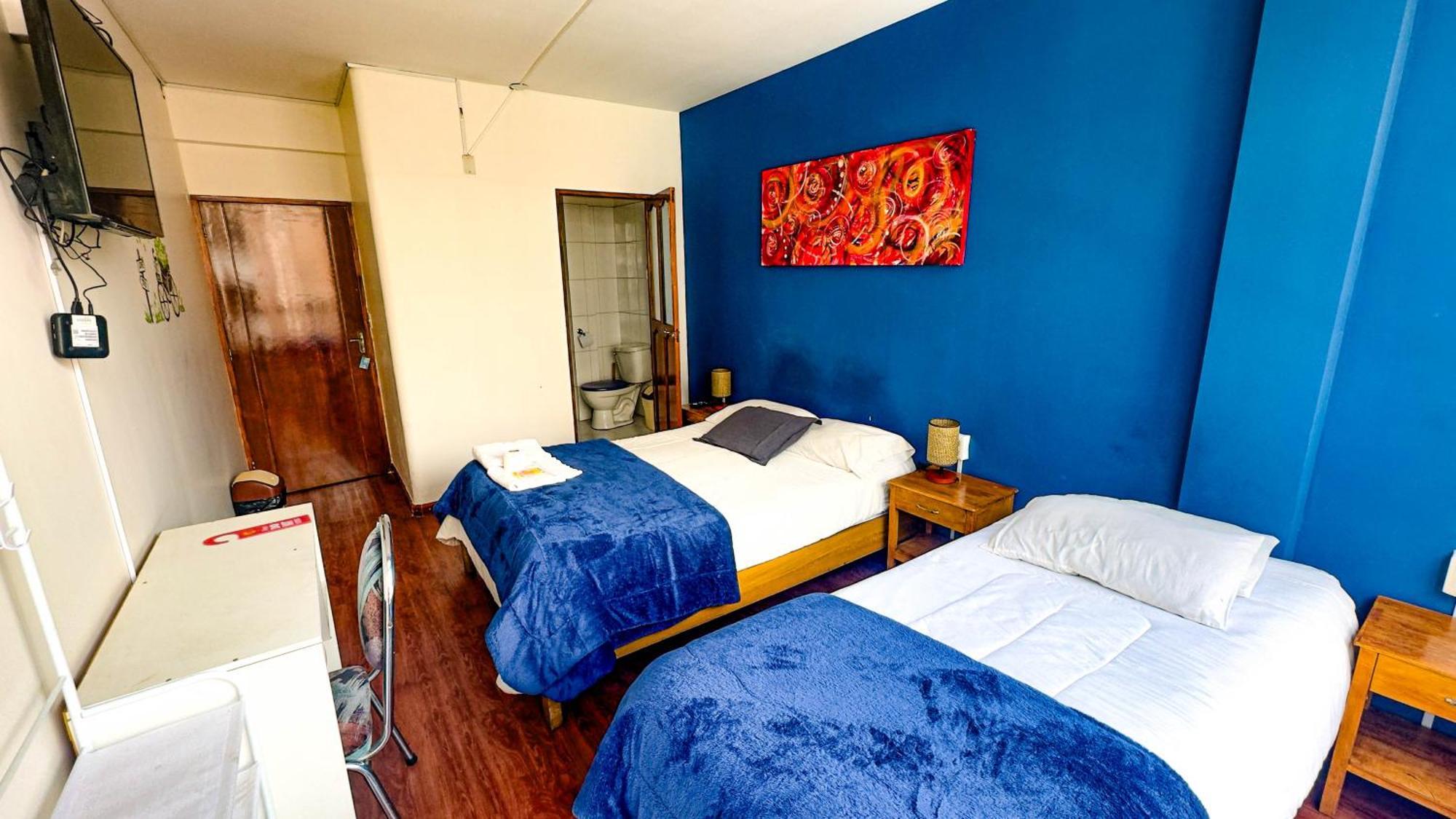 Lobo Hostel La Paz Bagian luar foto